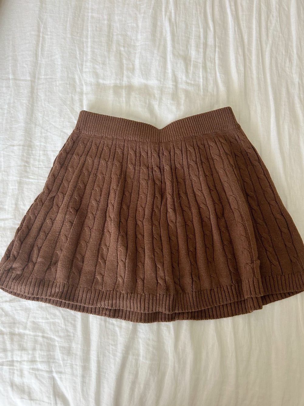American eagle brown cable knit skirt